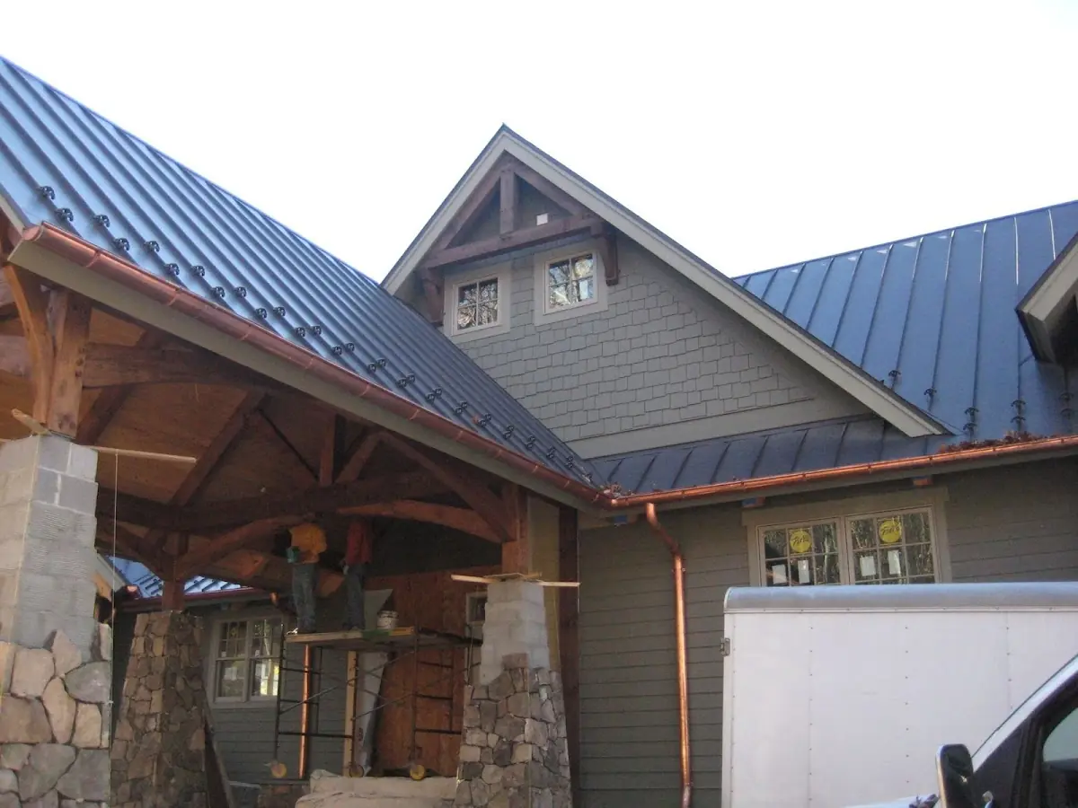 Craftsman Roofing team delivering quality roofing work in Deerwoods